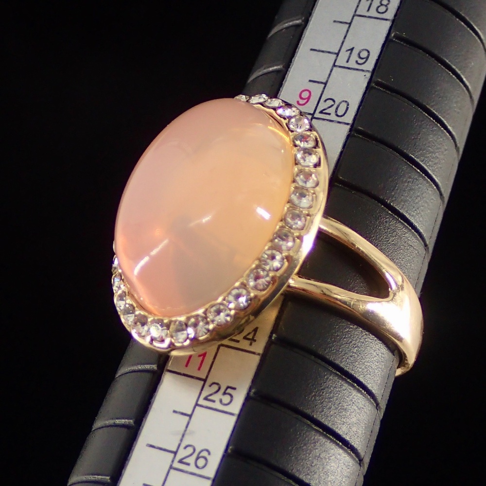 Pink Cabochon Gemstone Ring with Pave White Zircon Gold Tone Halo Ring Sz 10.25 - Picture 5 of 8